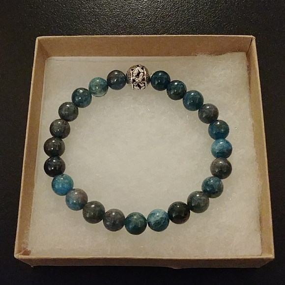 Apatite Stone Bracelet - Picture 4 of 8